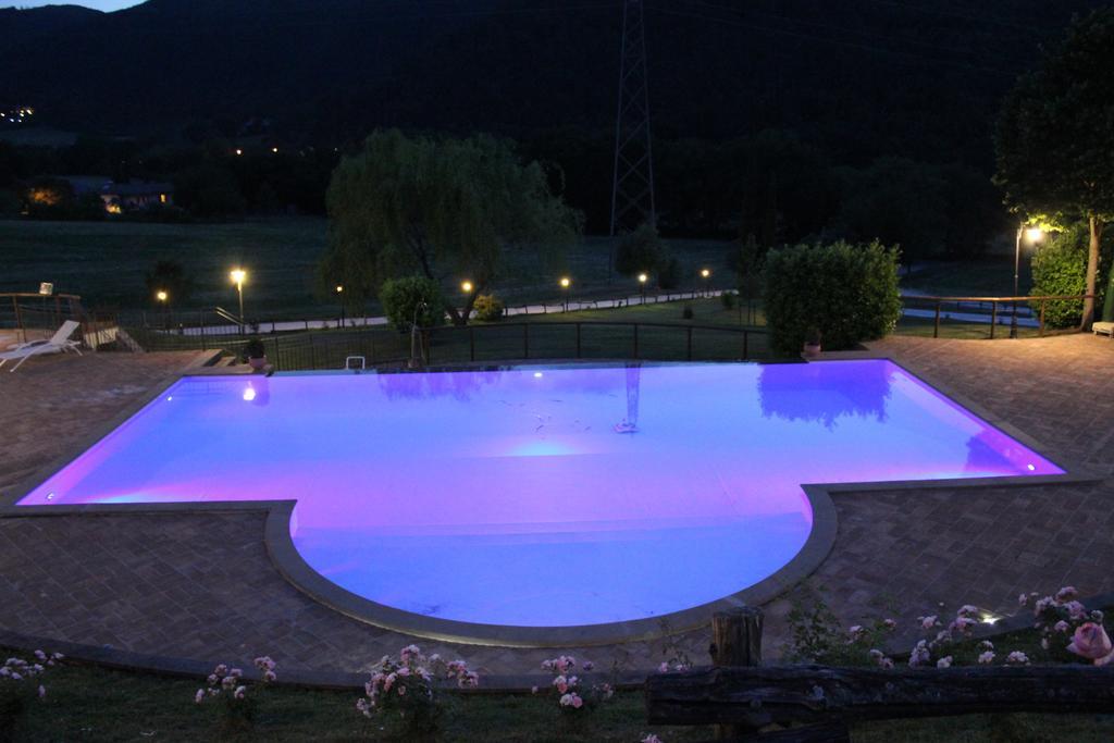 Valle Rosa Spoleto Luaran gambar