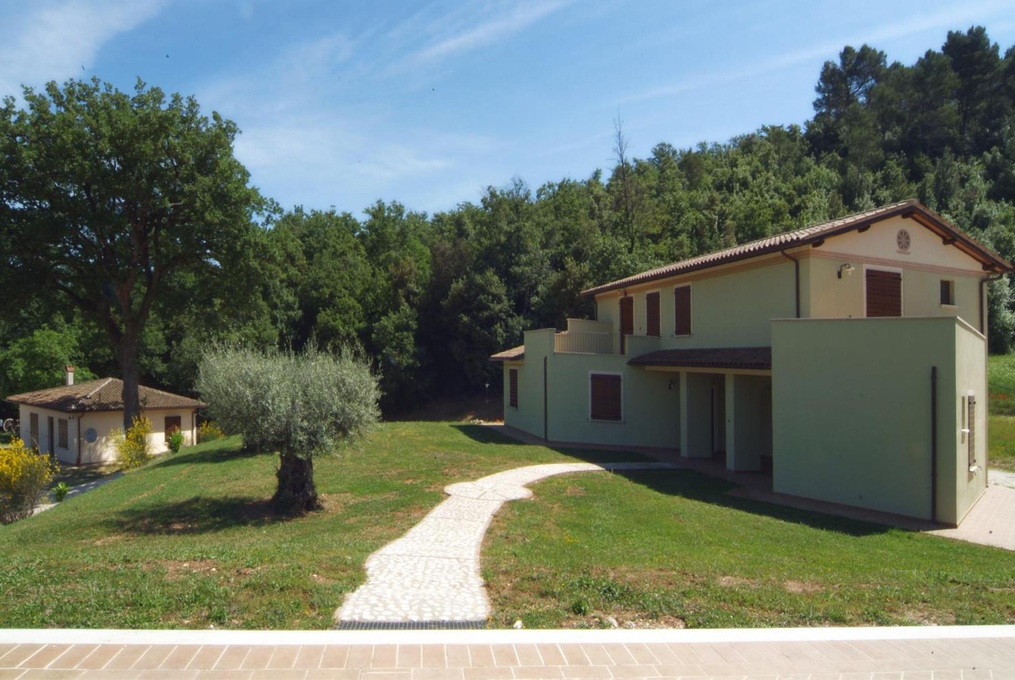 Valle Rosa Spoleto Luaran gambar