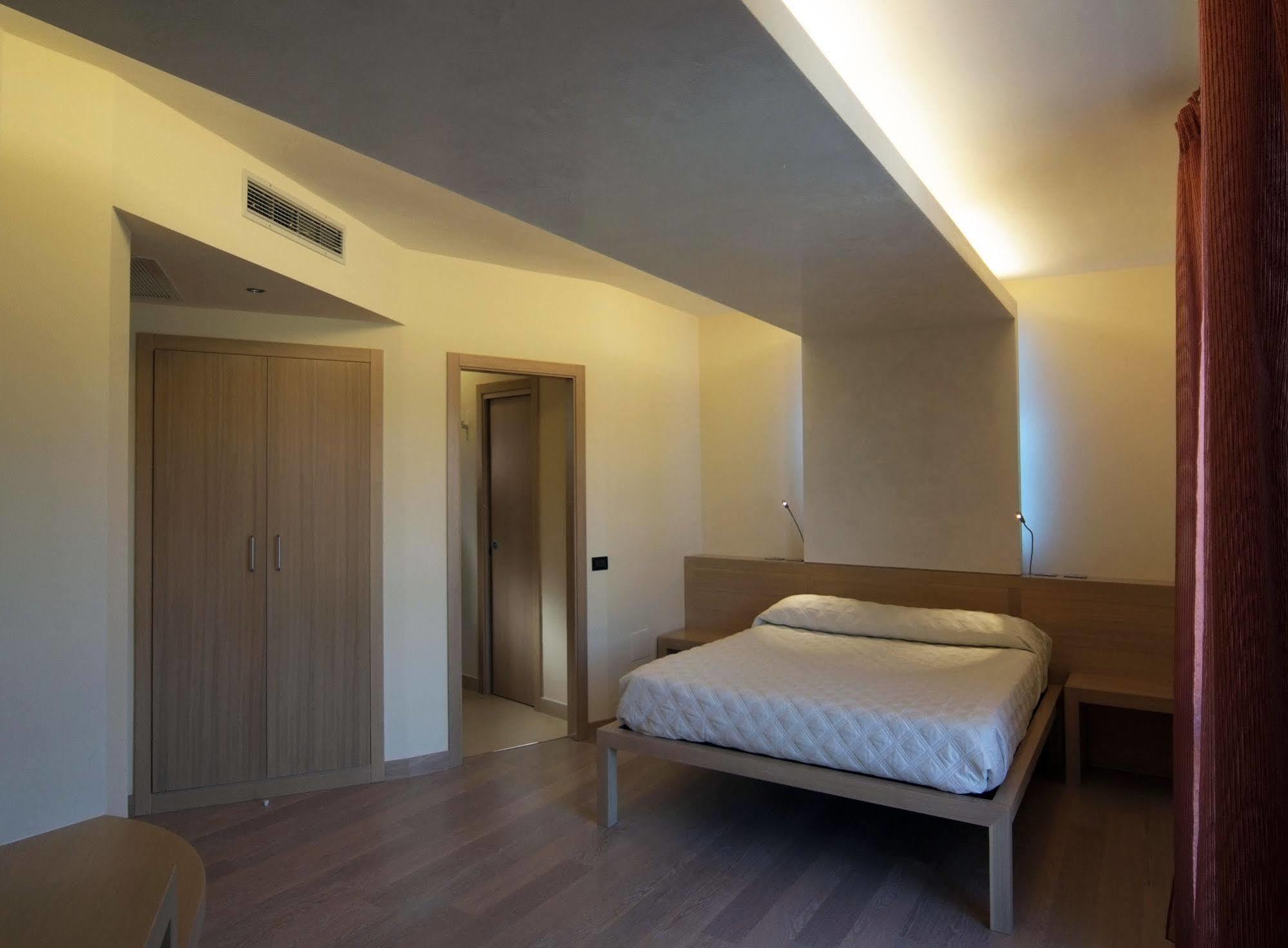Valle Rosa Spoleto Luaran gambar